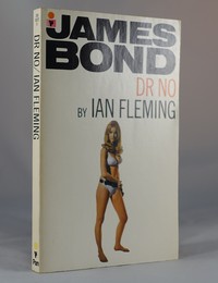 Dr No | Pan | Model. This artwork was used for the 22nd printing 1972