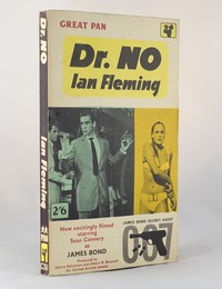 Dr No | Pan | Movie Tie In | X237. This artwork was used for the 6th to 9th printings (Great Pan on cover)