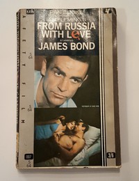 From Russia With Love | Pan | Movie Tie In. A few copies do not have the filmstrip punched holes