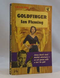 Pan | Painted Series | Goldfinger 1st. This artwork with the purple band was used on the 1st, 2nd and 3rd editions